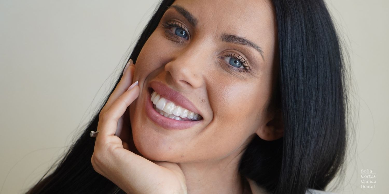 ortodoncia-invisible-invisalign-valencia ortodoncia-invisible-invisalign-valencia