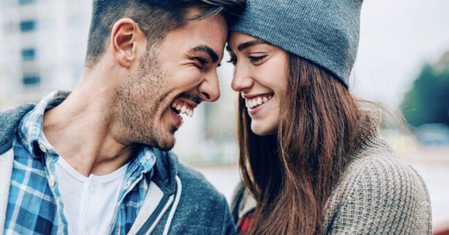 sonrisa-perfecta-sana-clinica-dental-en-valencia sonrisa-perfecta-sana-clinica-dental-en-valencia